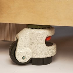 E76229 -