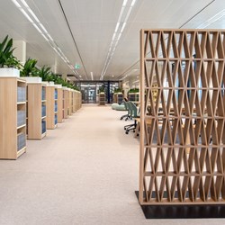 Max Planck, Stuttgart, Germany