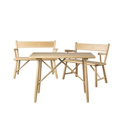 E1577 - Set with table and 2 benches