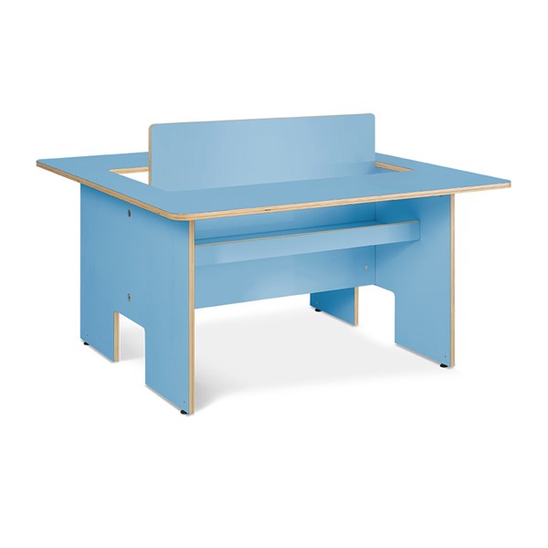 E7646 - Children's Table Plus