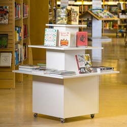 E4361 - Emma Display & Quick-pick Stand